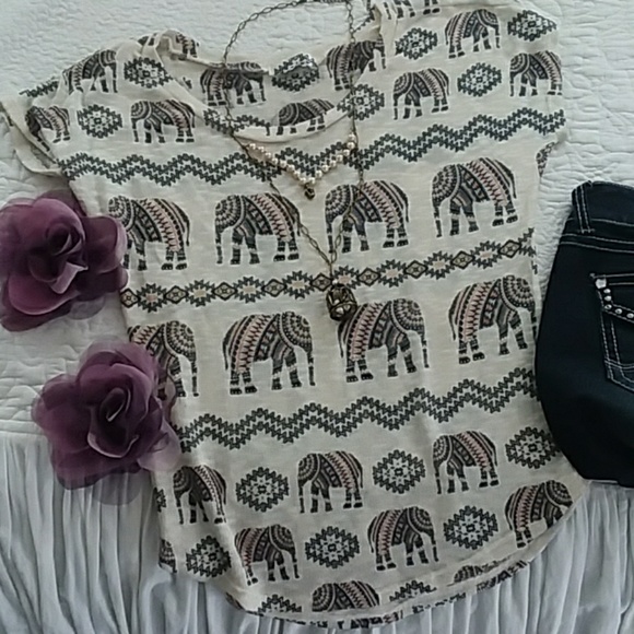 Gaze USA Tops - Elephant top